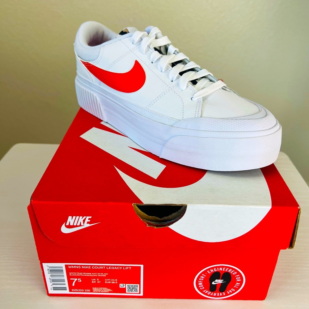 💥NIB💥Nike Women’s Court Legacy Lift. Orange sz 7.5